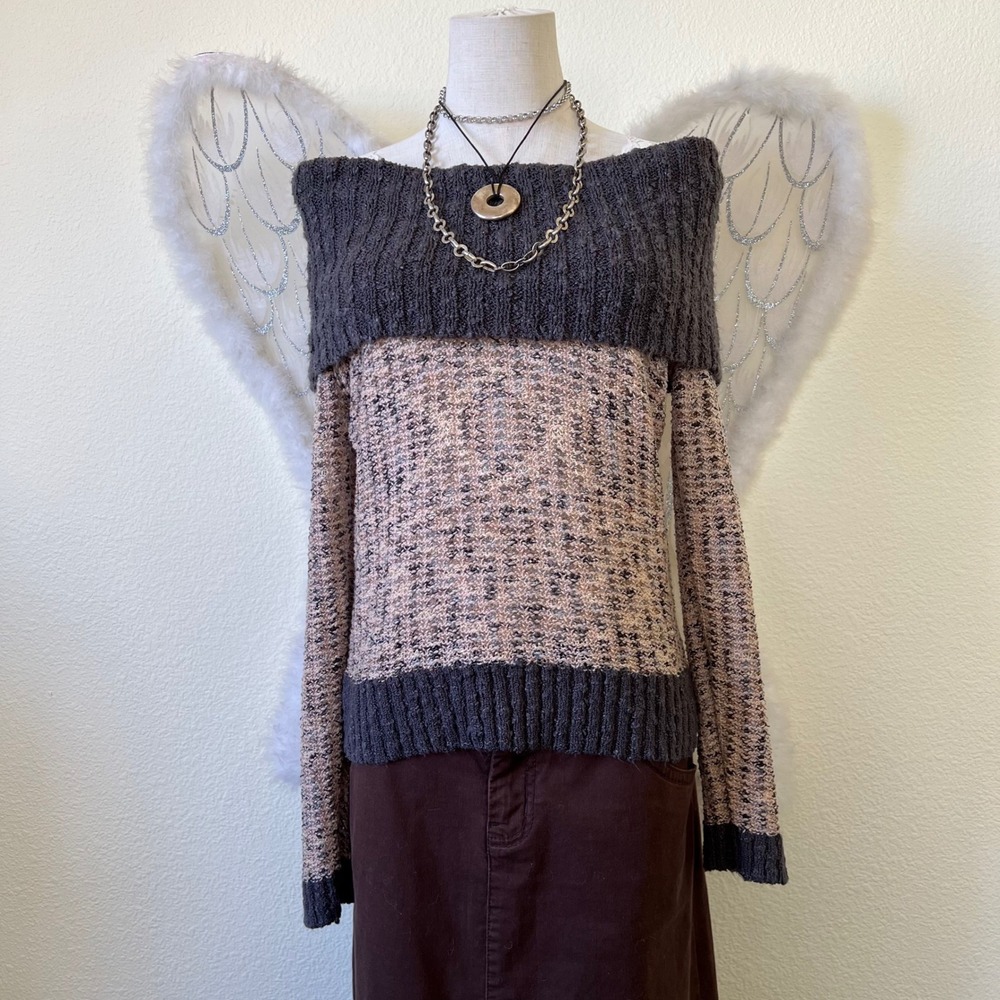 Whimsy Twee Off Shoulder Sweater Pink Gray Knit‎  Ribbed Indie Mori Girl 2000s
